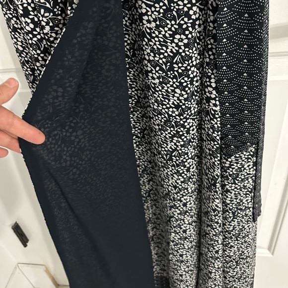 Tularosa Jolene Blue Floral Long Sleeves Wrapped Maxi Dress - Picture 9 of 13